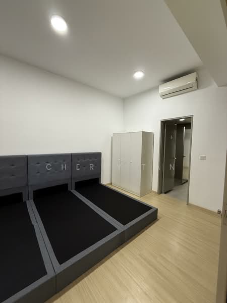 Service Residence for Rent at D'sara Sentral - Cherry Tan - Bedroom - PropertyGuru.com.my