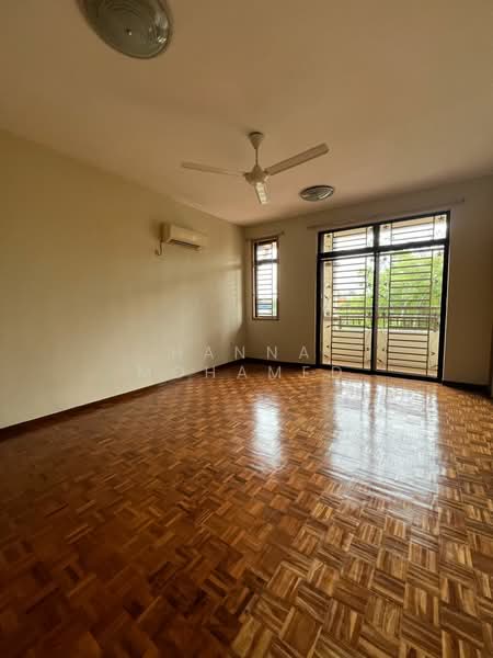 2-storey Terraced House for Sale in Taman Damansara Aliff (Tampoi) - Hanna Mohamed - Living Room - PropertyGuru.com.my