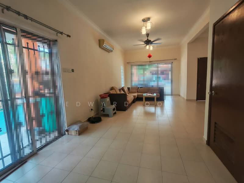Rumah Teres 2 Tingkat untuk Dijual di Taman Angkasa Indah (Kajang) - Edward Ooi - Living Room - PropertyGuru.com.my