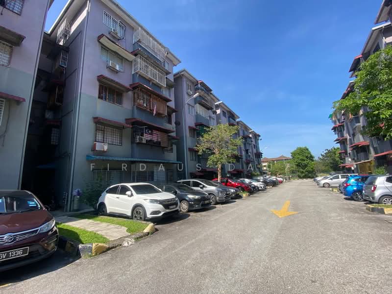 Apartment for Sale at Pangsapuri Putra Indah - Firdaus Dauz - Exterior - PropertyGuru.com.my