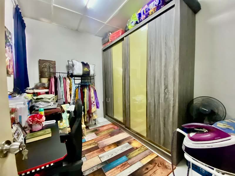 Apartment for Sale at Pangsapuri Putra Indah - Firdaus Dauz - Study - PropertyGuru.com.my