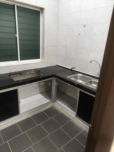Condominium for Rent at First Residence (Residensi Unggul) - Jowen Lum - Kitchen - PropertyGuru.com.my