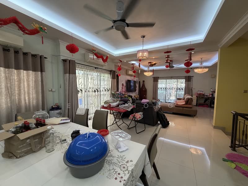 The Peak, Taman Bukit Prima untuk Untuk Dijual - RM 3,000,000, Mac 2026 - Living Room - PropertyGuru.com.my