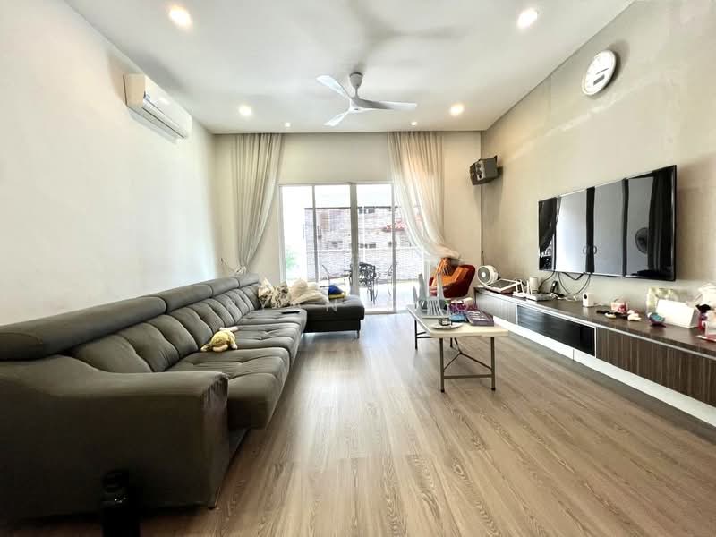 Bungalow for Sale in Setia Eco Park (Setia Alam) - Ryan Soo - Living Room - PropertyGuru.com.my