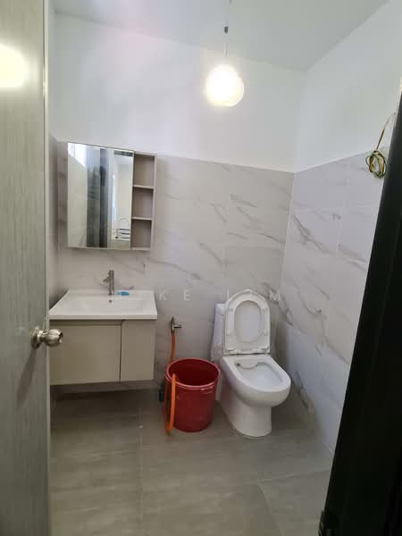 2-storey Terraced House for Sale in TAMAN PUCHONG UTAMA (Puchong) - Mike Lim - Bathroom - PropertyGuru.com.my