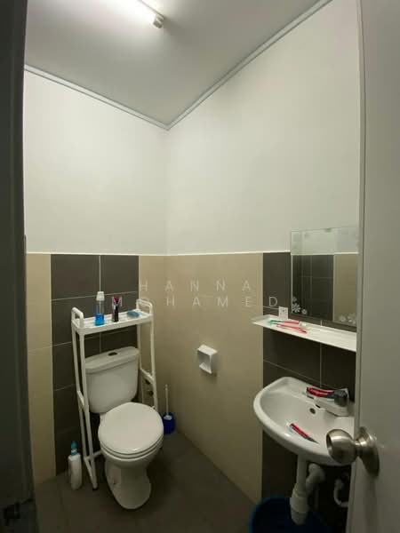 Taman Pulai Indah untuk Untuk Dijual - RM 450,000, Mac 2026 - Bathroom - PropertyGuru.com.my