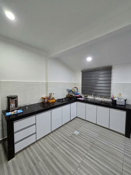SD3 untuk Untuk Dijual - RM 800,000, Mac 2026 - Kitchen - PropertyGuru.com.my