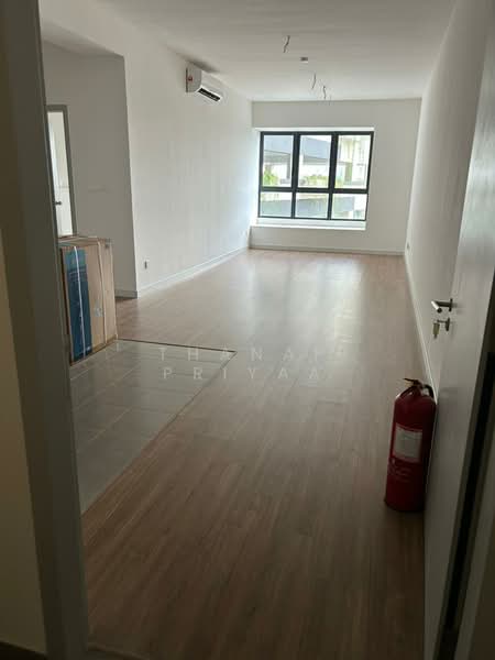 Service Residence for Rent at Helix2 @ PJ South - Thanap Priyaa - Living Room - PropertyGuru.com.my