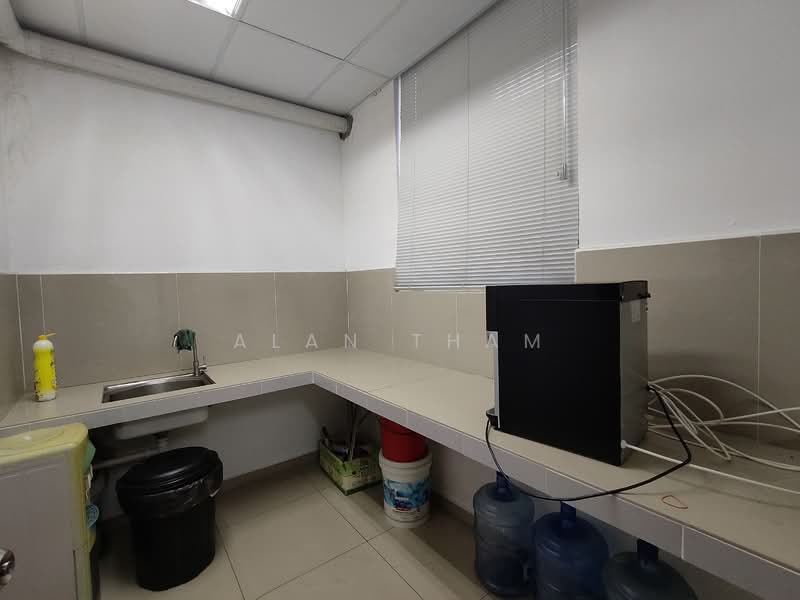 Shop / Office for Rent in Johor Bahru (Johor) - Alan Tham - Interior - PropertyGuru.com.my
