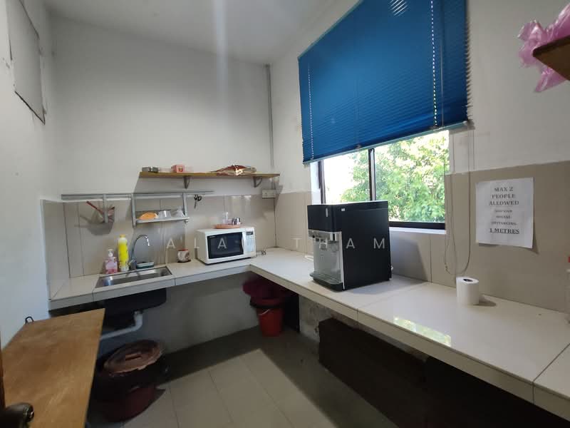 Shop / Office for Rent in Johor Bahru (Johor) - Alan Tham - Kitchen - PropertyGuru.com.my