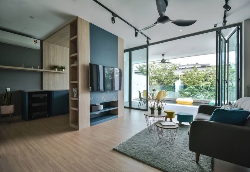 Rumah Teres 3 Tingkat untuk Dijual di Bandar Nusaputra (Puchong) - Evan Goh - Living Room - PropertyGuru.com.my