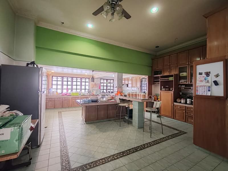 Bungalow House untuk Dijual di Sunway Damansara (Kota Damansara) - Vivian Ho - Kitchen - PropertyGuru.com.my