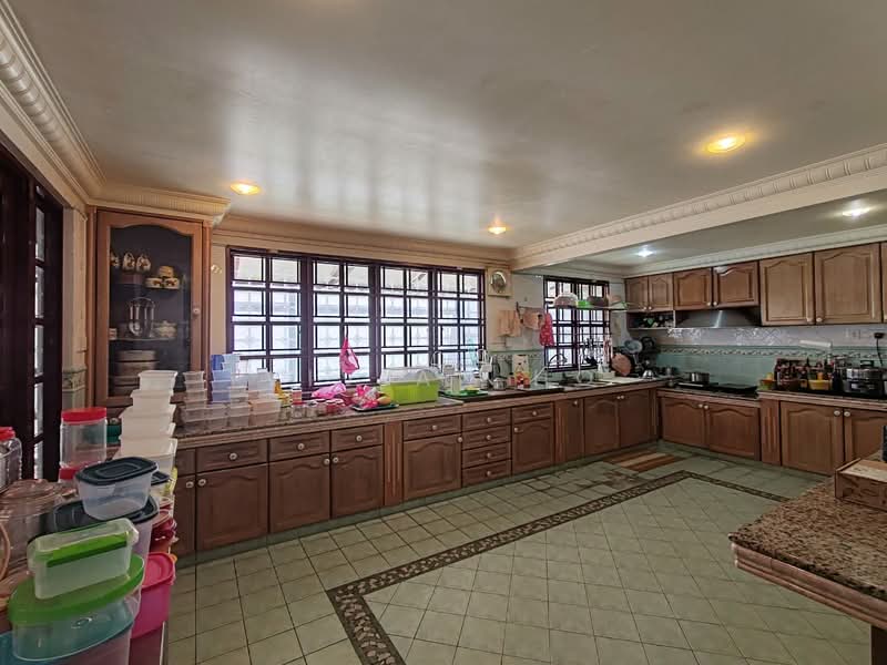 28 Residency untuk Untuk Dijual - RM 3,480,000, Mac 2026 - Kitchen - PropertyGuru.com.my