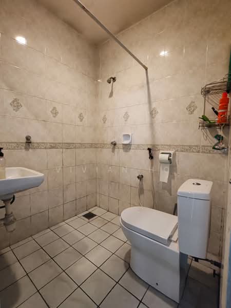 Bungalow House untuk Dijual di Sunway Damansara (Kota Damansara) - Vivian Ho - Bathroom - PropertyGuru.com.my