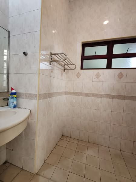 Bungalow House untuk Dijual di Sunway Damansara (Kota Damansara) - Vivian Ho - Bathroom - PropertyGuru.com.my
