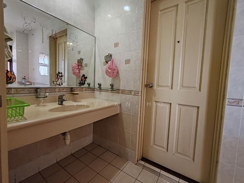 Bungalow House untuk Dijual di Sunway Damansara (Kota Damansara) - Vivian Ho - Bathroom - PropertyGuru.com.my