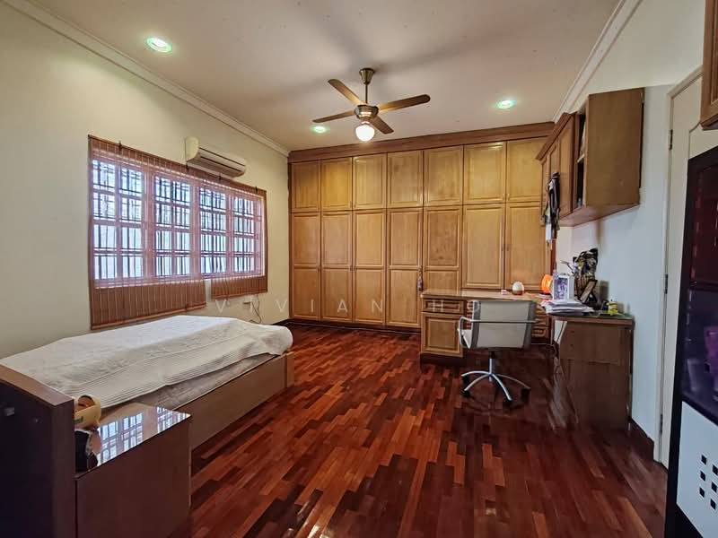 Bungalow House untuk Dijual di Sunway Damansara (Kota Damansara) - Vivian Ho - Bedroom - PropertyGuru.com.my
