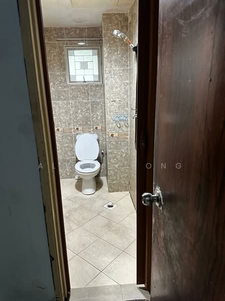 Kepong Sentral Condominium untuk Untuk Disewa - RM 1,400 /bulan, Mac 2026 - Bathroom - PropertyGuru.com.my