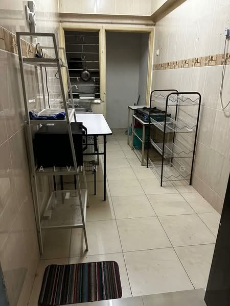 Kepong Sentral Condominium untuk Untuk Disewa - RM 1,400 /bulan, Mac 2026 - Kitchen - PropertyGuru.com.my