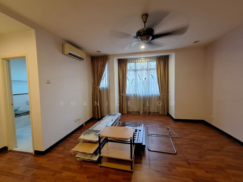 2.5-storey Terraced House for Sale in Taman Puchong Hartamas (Puchong) - Shanice Low - Bedroom - PropertyGuru.com.my