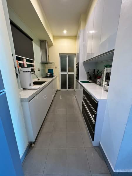 Condominium for Sale at I-Regency Condominium (Ideal Regency) - Angel Goey - Kitchen - PropertyGuru.com.my