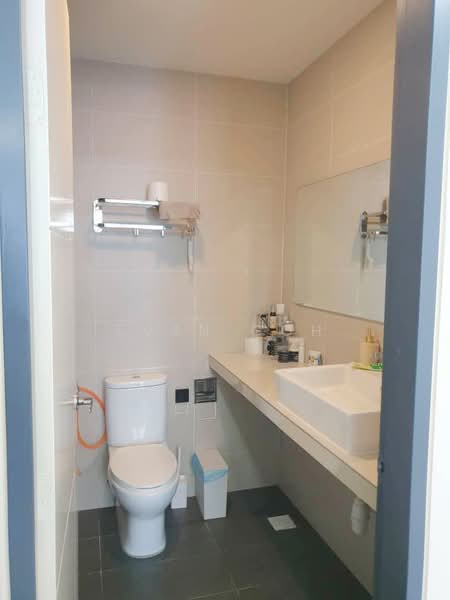 Rumah Teres 3 Tingkat untuk Dijual di Bandar Nusaputra (Puchong) - Evan Goh - Bathroom - PropertyGuru.com.my