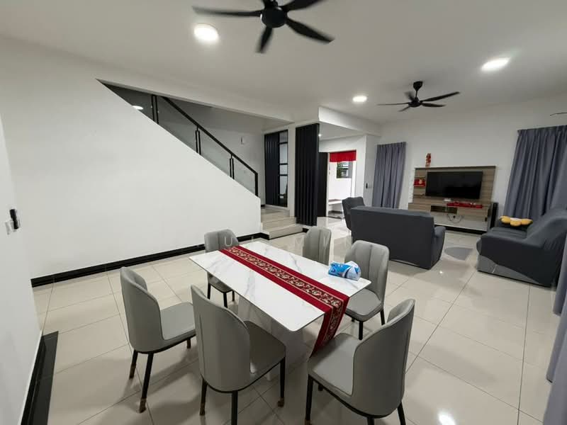 Setia Tropika untuk Untuk Disewa - RM 4,000 /bulan, Mac 2026 - Living Room - PropertyGuru.com.my