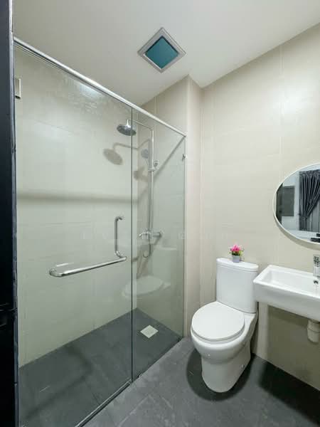 2.5-storey Terraced House for Sale in Taman Nusaputra Timur (Puchong) - Evan Goh - Bathroom - PropertyGuru.com.my