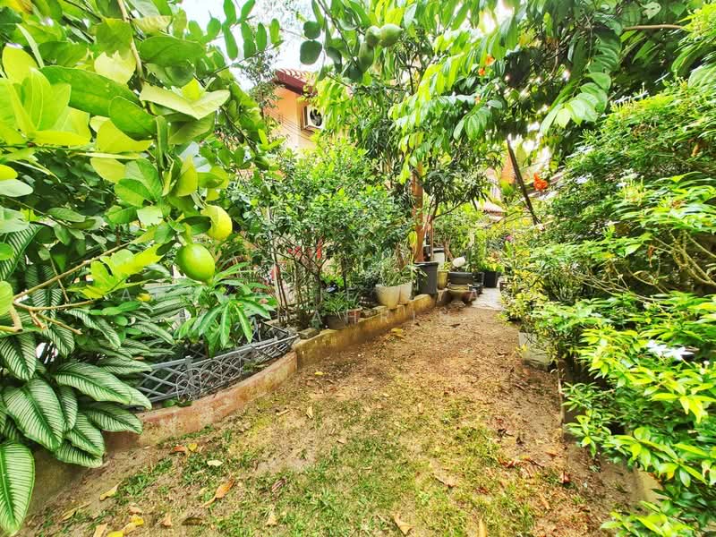 2-storey Terraced House for Sale in Taman Tun Dr Ismail (Kuala Lumpur) - Absyarie Syafiq Shahrin - Garden - PropertyGuru.com.my