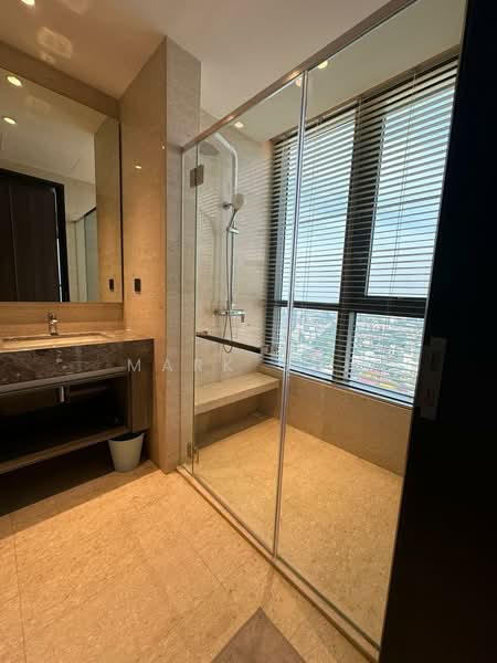 Servis Apartment untuk Disewa di Marriott Residence @ Gurney - Mark Goh - Bathroom - PropertyGuru.com.my