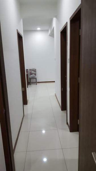 Service Residence for Rent at Crescent Bay Suites (Teluk Bayu) - Bee Chin Ang - Corridor - PropertyGuru.com.my