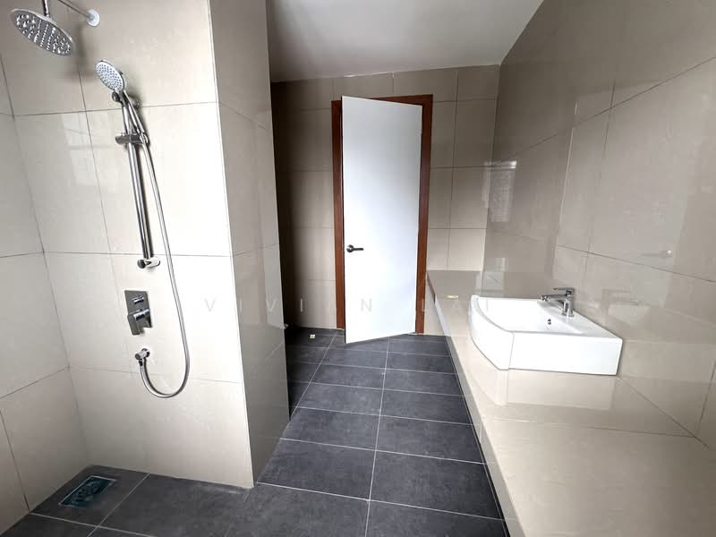 Terraced House for Sale in Damansara Perdana (Selangor) - Vivian Lai - Bathroom - PropertyGuru.com.my