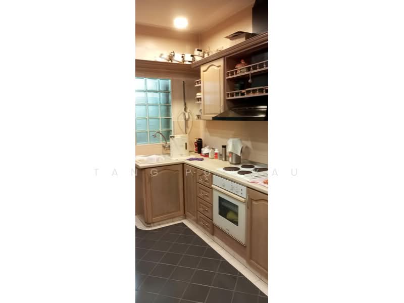 2-storey Terraced House for Sale in Seri Kembangan (Selangor) - Lydia Tang - Kitchen - PropertyGuru.com.my