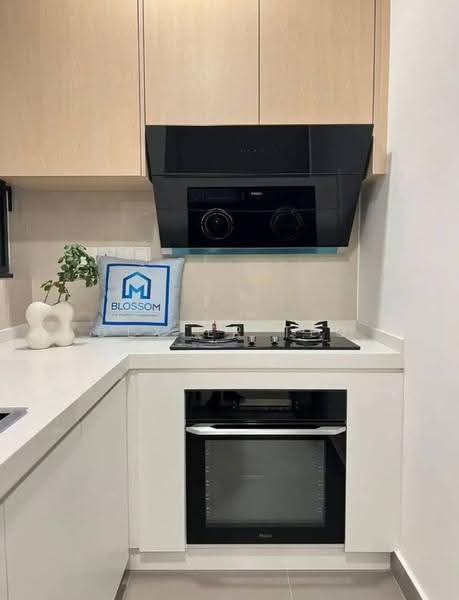 Kediaman Servis untuk Disewa di Sunway Velocity TWO - Dexter Teo - Kitchen - PropertyGuru.com.my