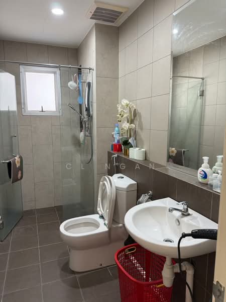 Service Residence for Sale at Jadite Suites - CL Ngan - Bathroom - PropertyGuru.com.my