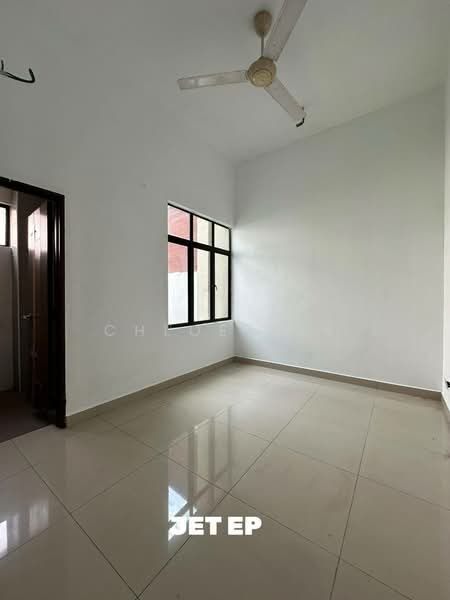 2-storey Terraced House for Sale in Klang (Selangor) - Chloe Tan - PropertyGuru.com.my