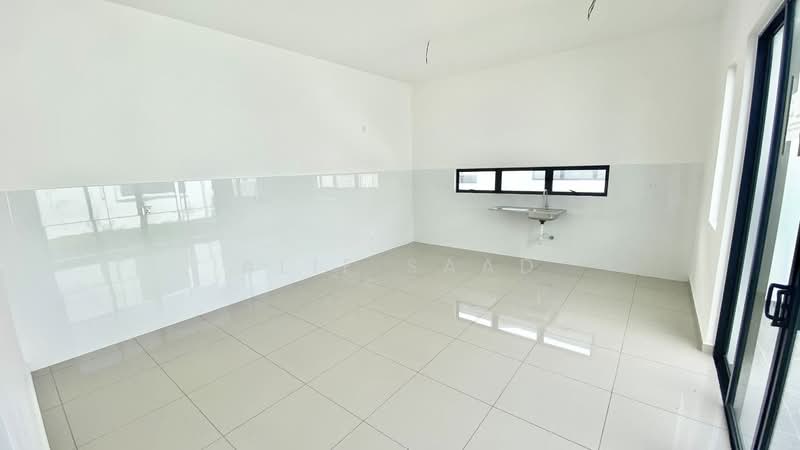 Terraced House for Sale in Eco Grandeur (Puncak Alam) - Alif Saad - Kitchen - PropertyGuru.com.my