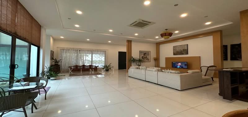 Bungalow for Rent in Leisure Farm (Gelang Patah) - Kinki Teow - Living Room - PropertyGuru.com.my