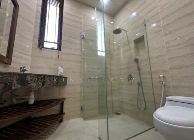 Bungalow for Rent in Leisure Farm (Gelang Patah) - Kinki Teow - Bathroom - PropertyGuru.com.my