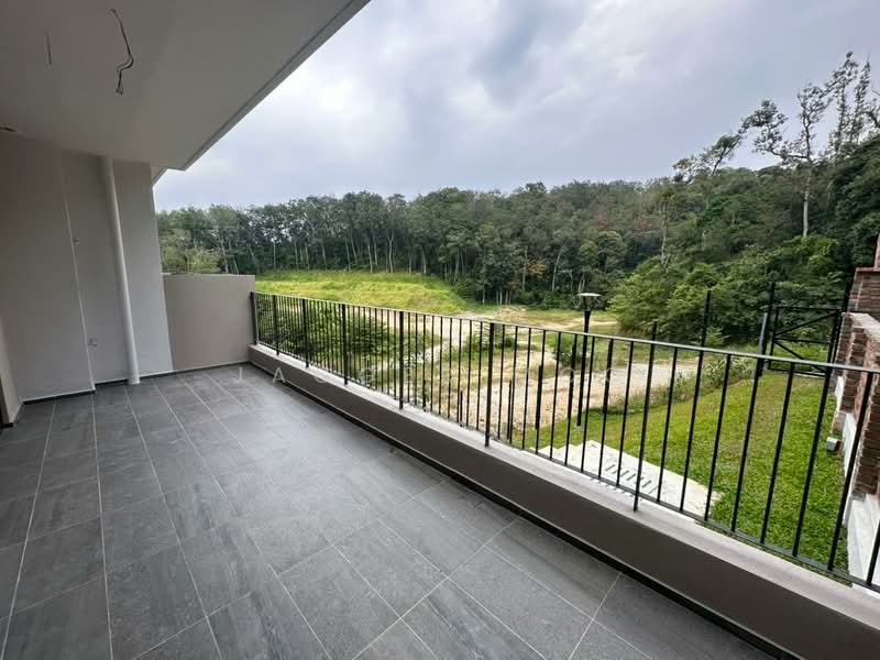 Rumah Teres untuk Dijual di Taman Melawati (Ulu Kelang) - Jagger Moo - Balcony - PropertyGuru.com.my