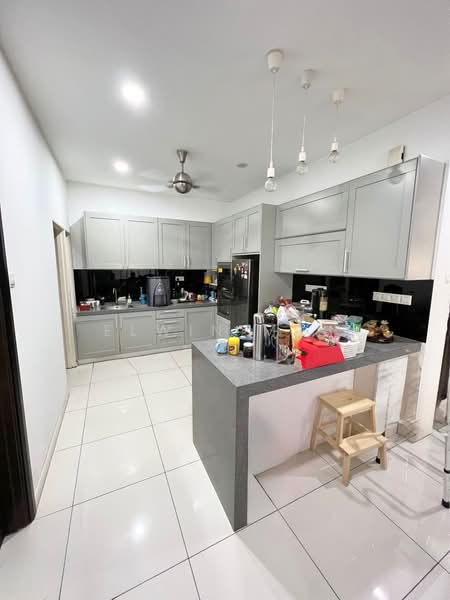 2.5-storey Terraced House for Sale in Bandar Country Homes (Rawang) - Elwin Mah - Kitchen - PropertyGuru.com.my