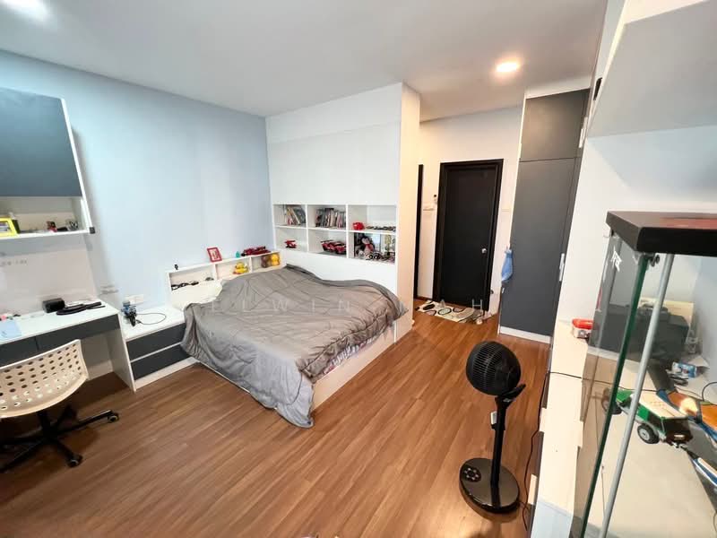 2.5-storey Terraced House for Sale in Bandar Country Homes (Rawang) - Elwin Mah - Bedroom - PropertyGuru.com.my