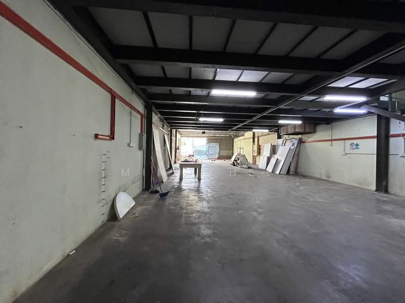 Factory for Rent in Sungai Buloh (Selangor) - Mimi Chee - Interior - PropertyGuru.com.my