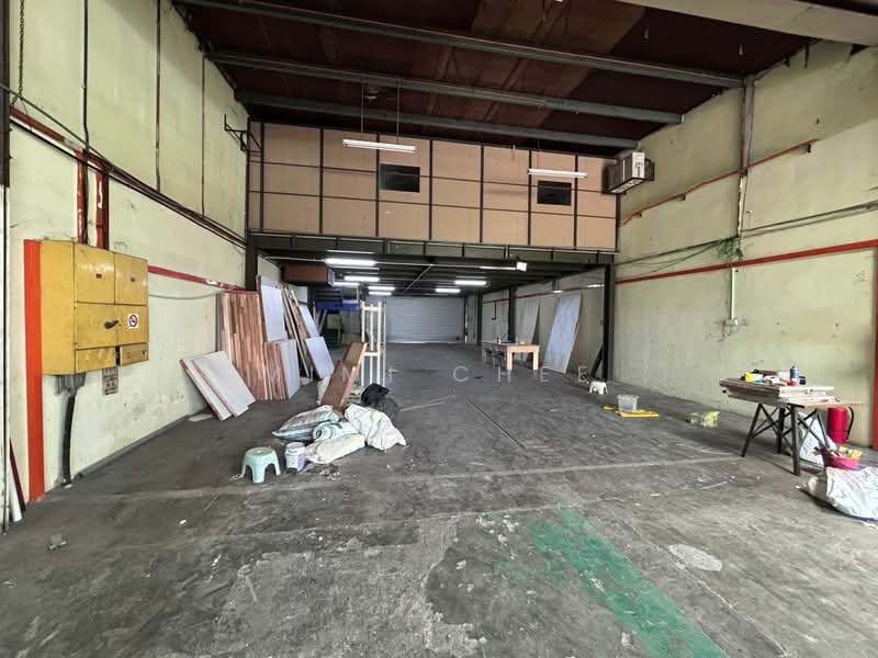 Factory for Rent in Sungai Buloh (Selangor) - Mimi Chee - Interior - PropertyGuru.com.my