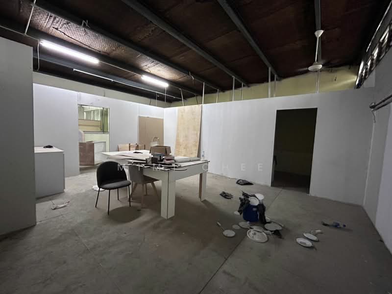 Factory for Rent in Sungai Buloh (Selangor) - Mimi Chee - Interior - PropertyGuru.com.my