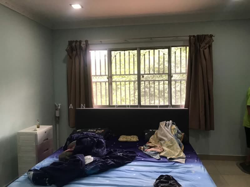 2-storey Terraced House for Sale in Taman Bukit Serdang (Seri Kembangan) - Lydia Tang - Bedroom - PropertyGuru.com.my