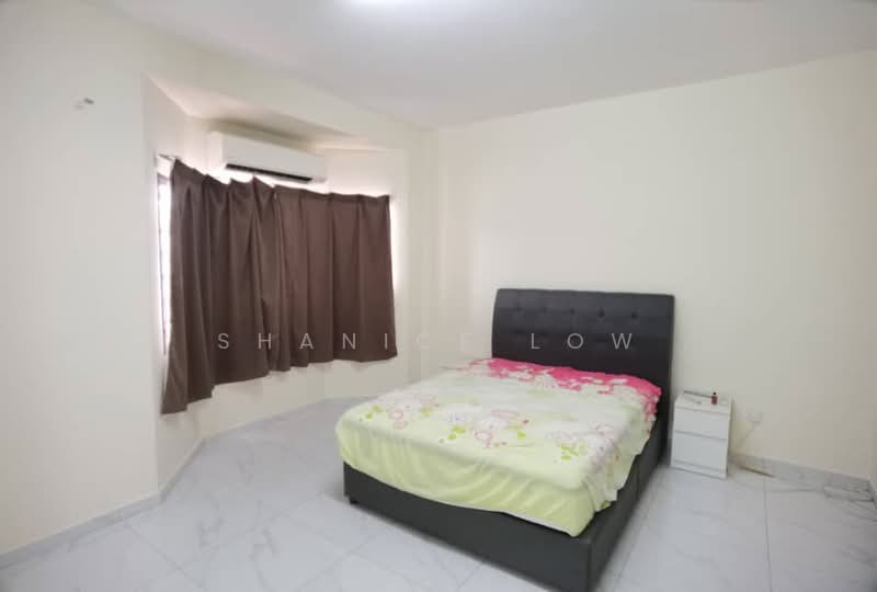 2-storey Terraced House for Sale in Taman Puchong Hartamas (Puchong) - Shanice Low - Bedroom - PropertyGuru.com.my