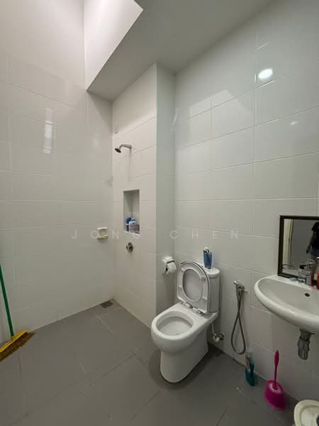 Terraced House for Sale in Johor Bahru (Johor) - Jong Chen - Bathroom - PropertyGuru.com.my