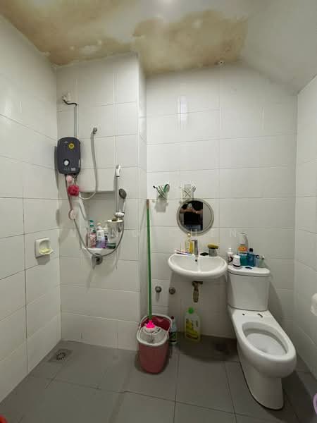 Terraced House for Sale in Johor Bahru (Johor) - Jong Chen - Bathroom - PropertyGuru.com.my