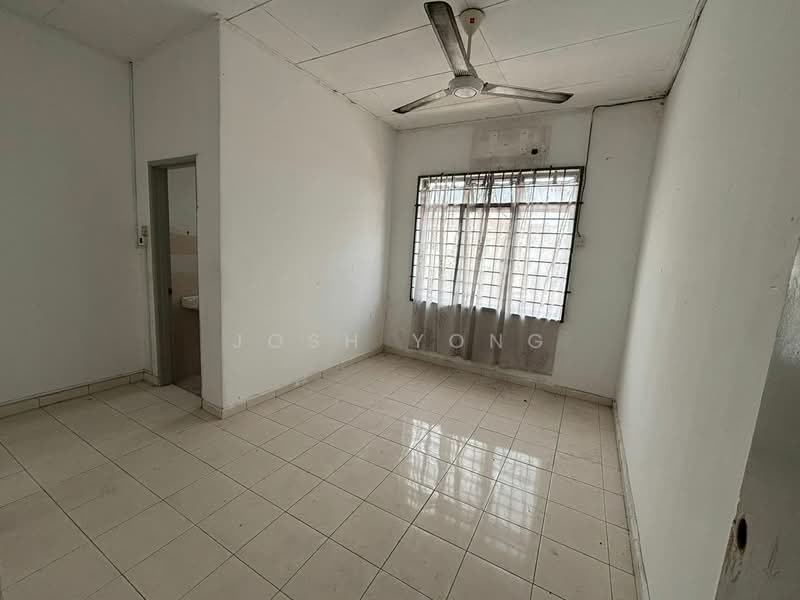 Taman Lestari Putra untuk Untuk Dijual - RM 550,000, Mac 2026 - Interior - PropertyGuru.com.my